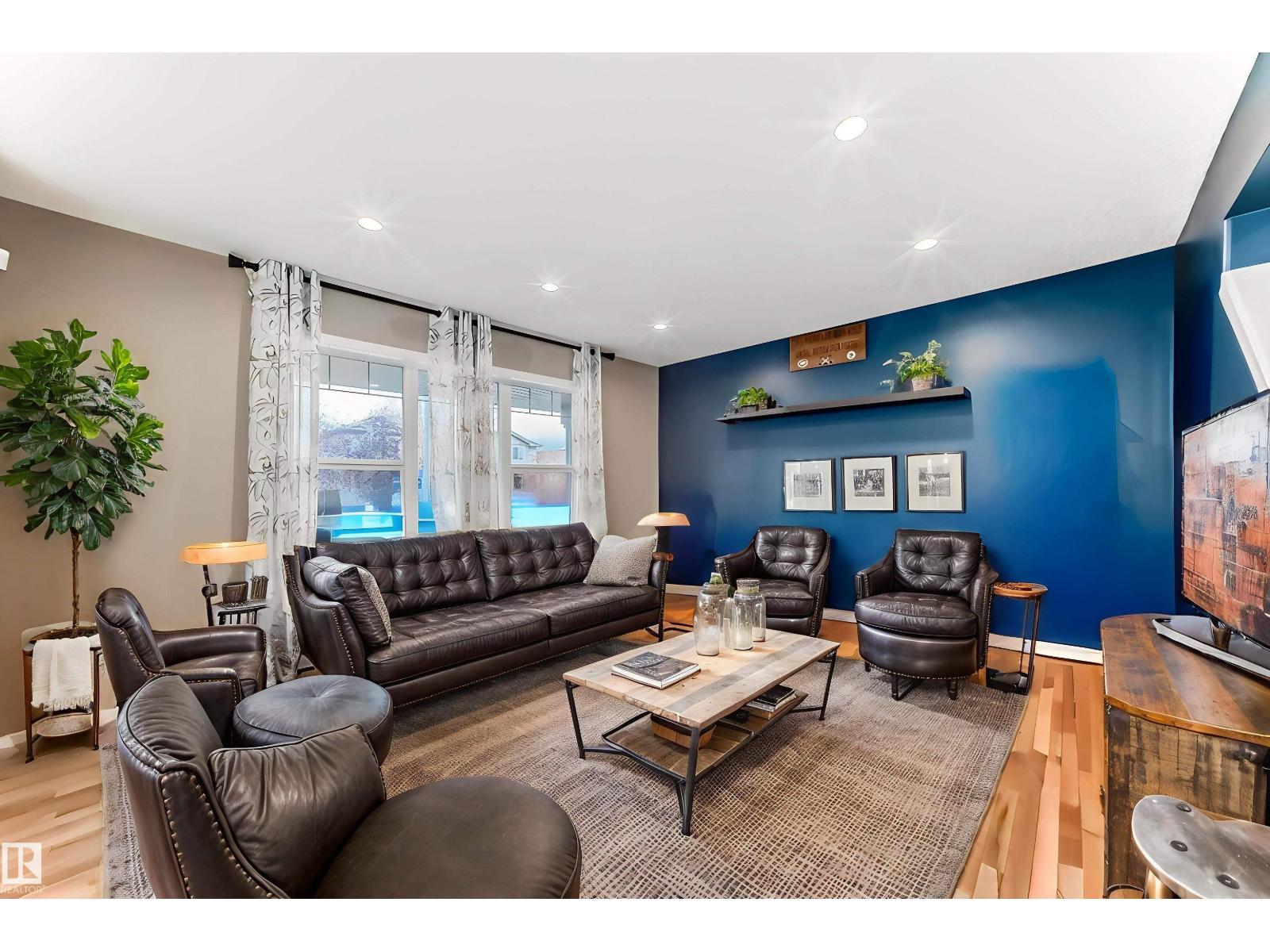 133 Brintnell Bv Nw, Edmonton, Alberta  T5Y 3L9 - Photo 6 - E4463014