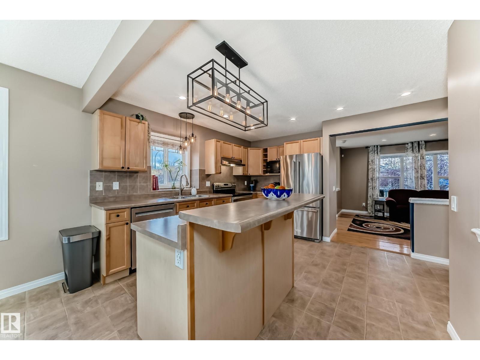 133 Brintnell Bv Nw, Edmonton, Alberta  T5Y 3L9 - Photo 15 - E4463014