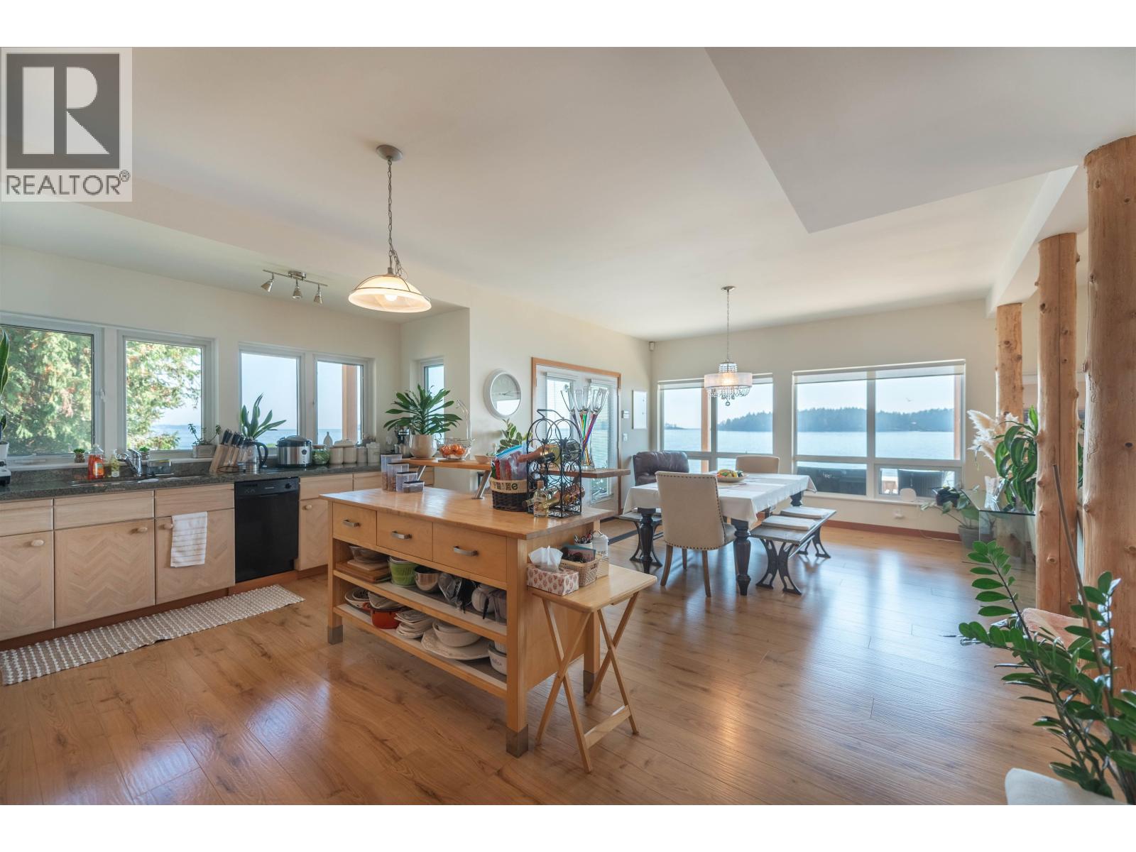 6655 Sunshine Coast Highway, Sechelt, British Columbia  V7Z 0M9 - Photo 29 - R3060596