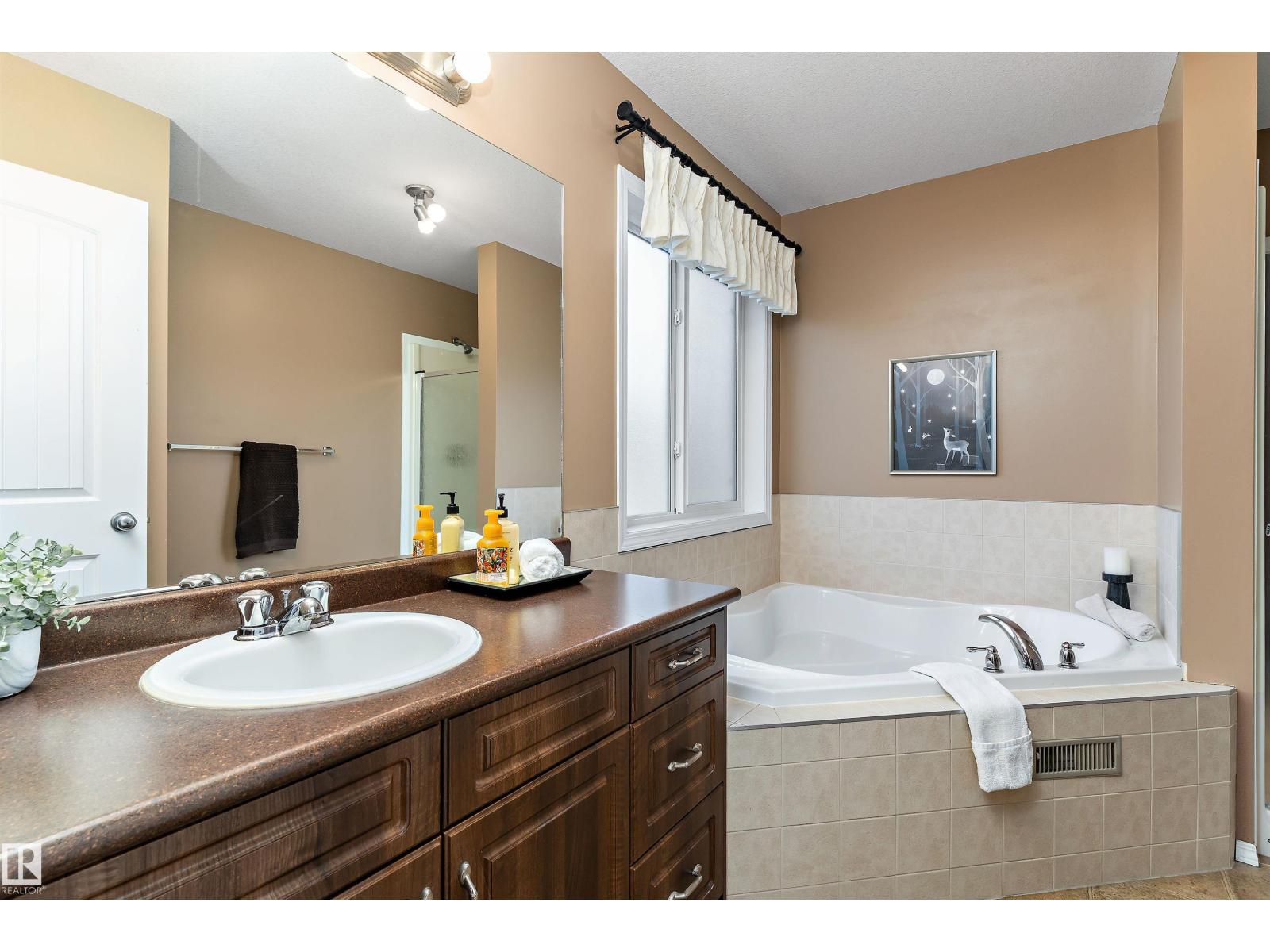 1510 37a Av Nw, Edmonton, Alberta  T6T 0E3 - Photo 30 - E4462715