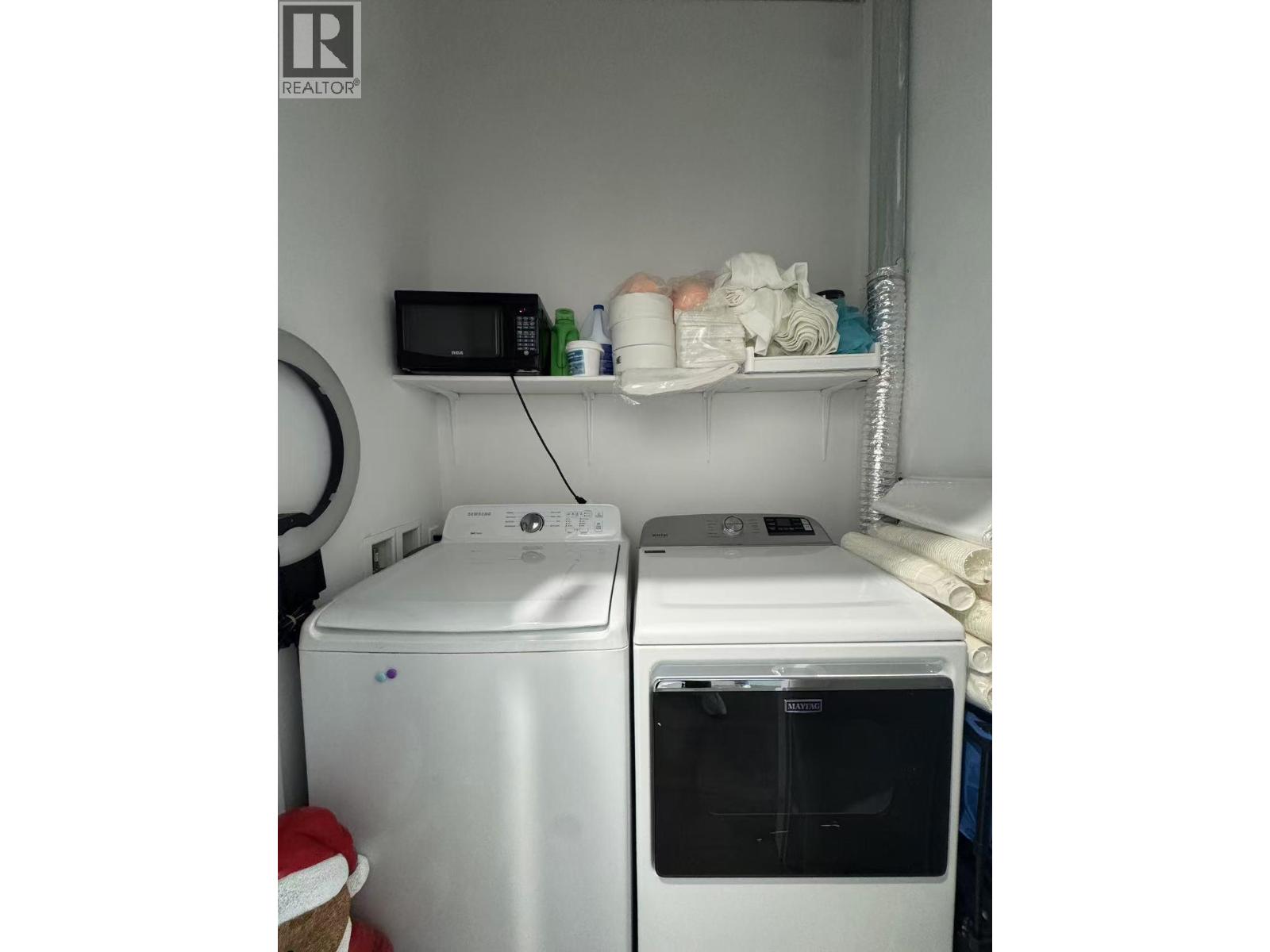 112 7727 Royal Oak Avenue, Burnaby, British Columbia  V5J 4K2 - Photo 12 - C8073200