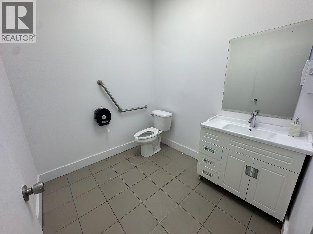 112 7727 Royal Oak Avenue, Burnaby, British Columbia  V5J 4K2 - Photo 13 - C8073200