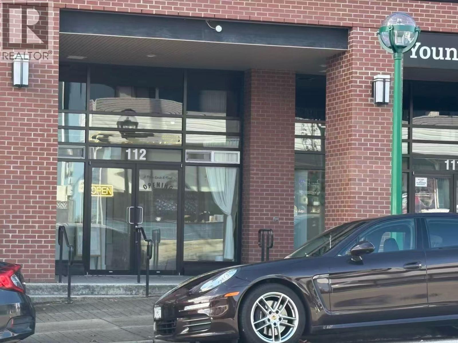 112 7727 Royal Oak Avenue, Burnaby, British Columbia  V5J 4K2 - Photo 2 - C8073200