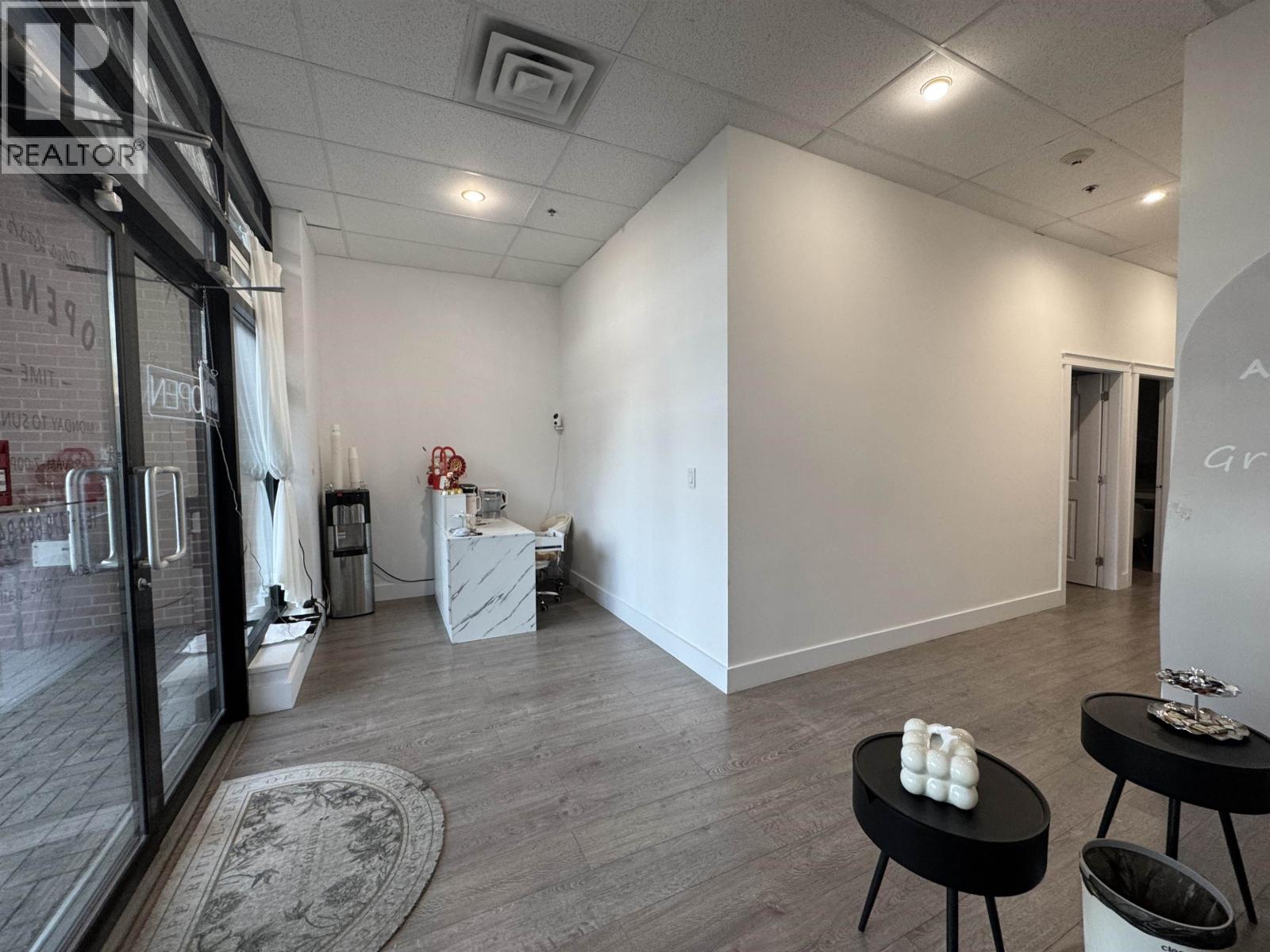 112 7727 Royal Oak Avenue, Burnaby, British Columbia  V5J 4K2 - Photo 4 - C8073200