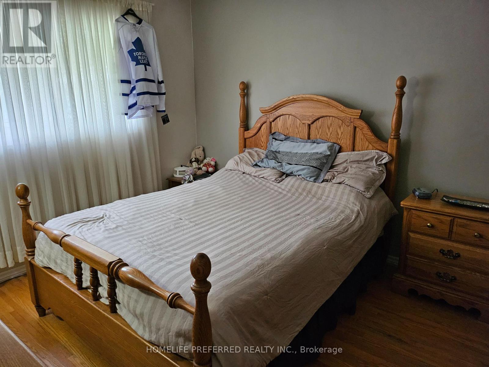 17b Beechwood Drive, Peterborough, Ontario  K9J 1M2 - Photo 7 - X12473724