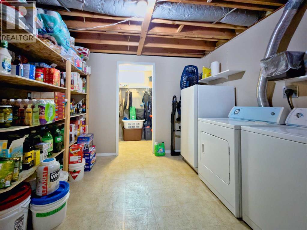 8 Cayuga Crescent W, Lethbridge, Alberta  T1K 5H5 - Photo 28 - A2265950