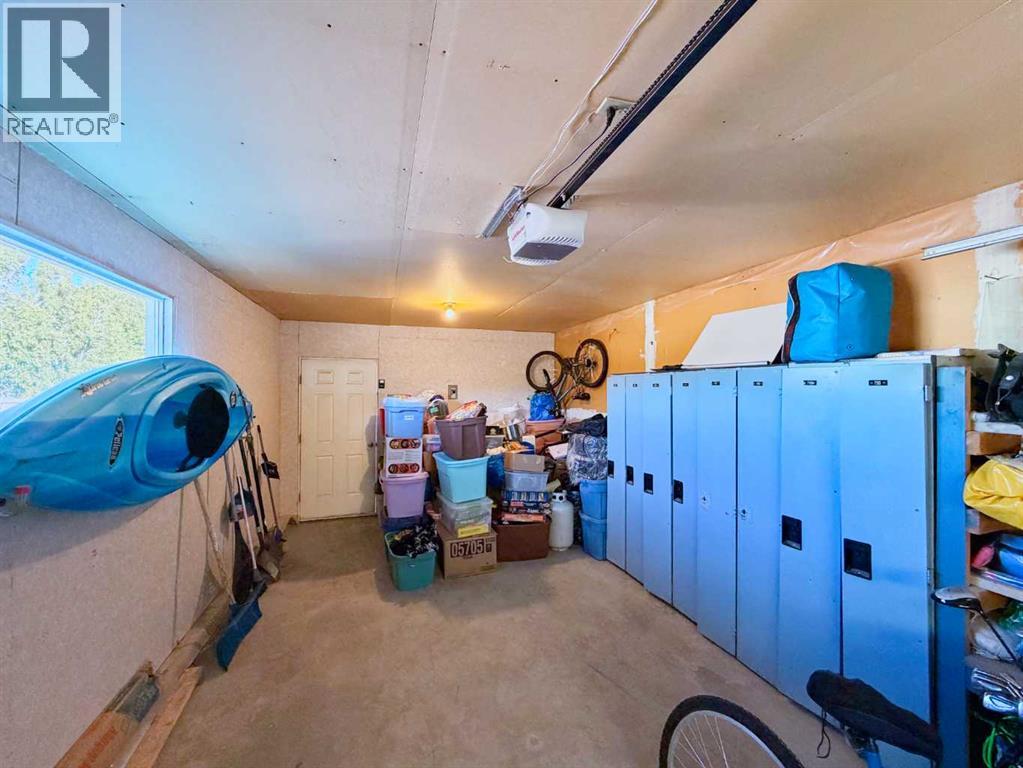 8 Cayuga Crescent W, Lethbridge, Alberta  T1K 5H5 - Photo 34 - A2265950