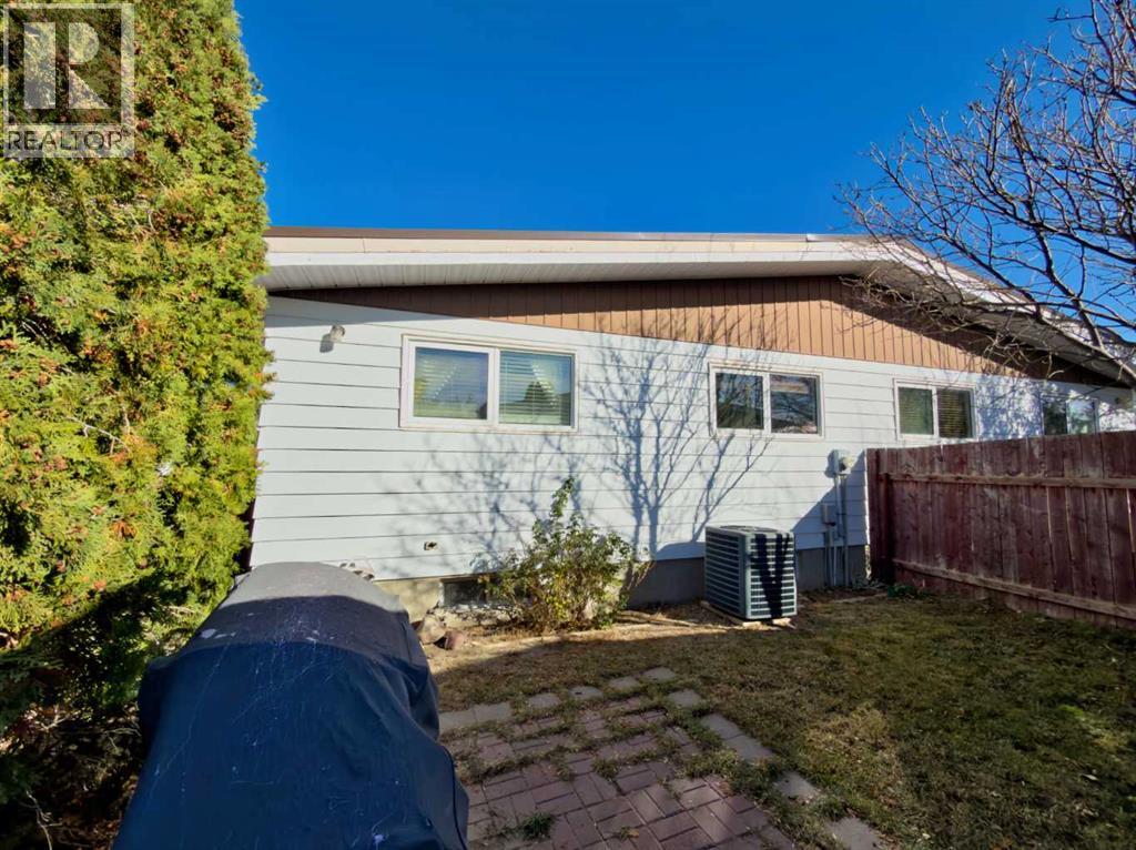 8 Cayuga Crescent W, Lethbridge, Alberta  T1K 5H5 - Photo 31 - A2265950