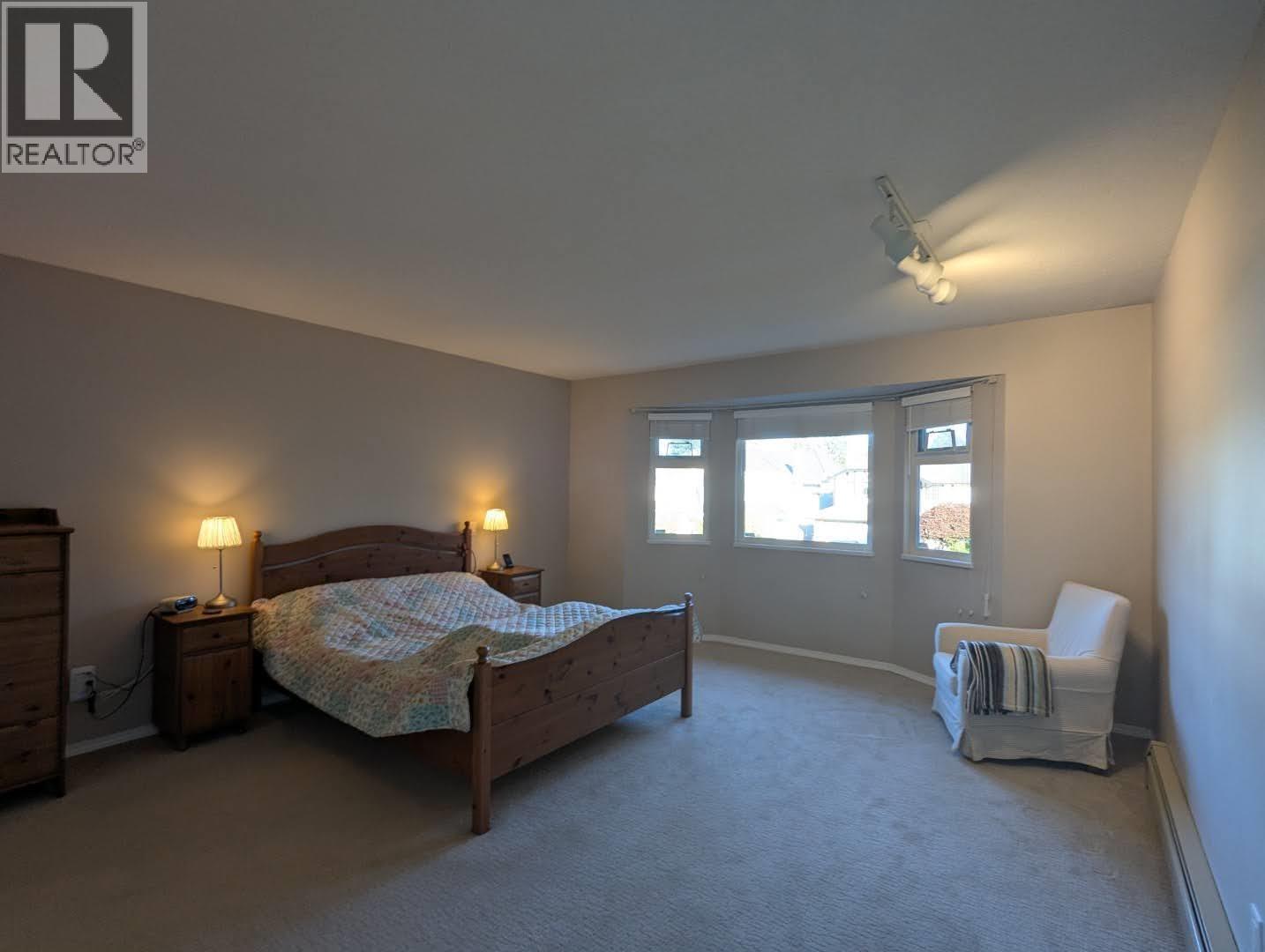 6391 Bouchard Court, Richmond, British Columbia  V7C 5W3 - Photo 12 - R3060798