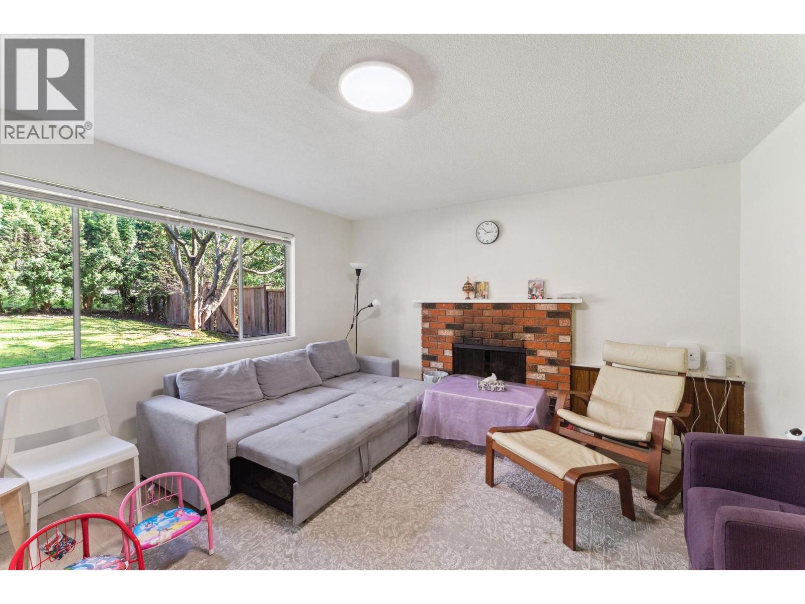 1949 Mahon Avenue, North Vancouver, British Columbia  V7M 2T4 - Photo 15 - R3060834