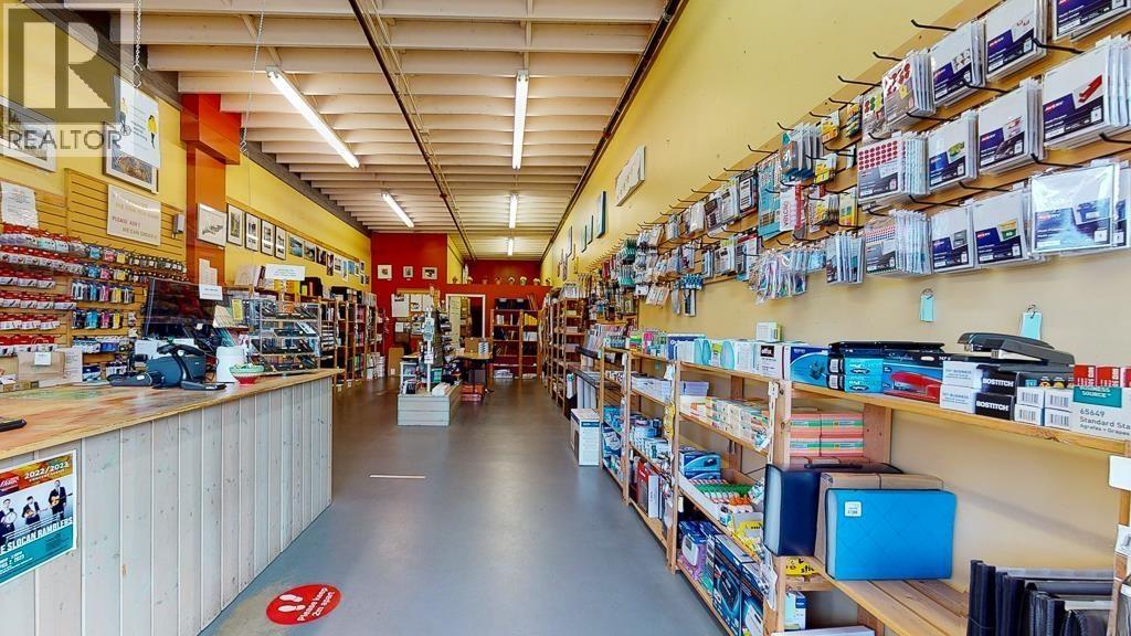 5672 Cowrie Street, Sechelt, British Columbia  V0N 3A6 - Photo 14 - C8073221