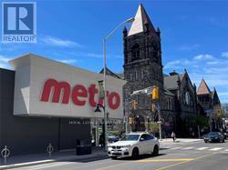 701 - 720 Spadina Avenue, Toronto, Ontario  M5S 2T9 - Photo 15 - C12474150