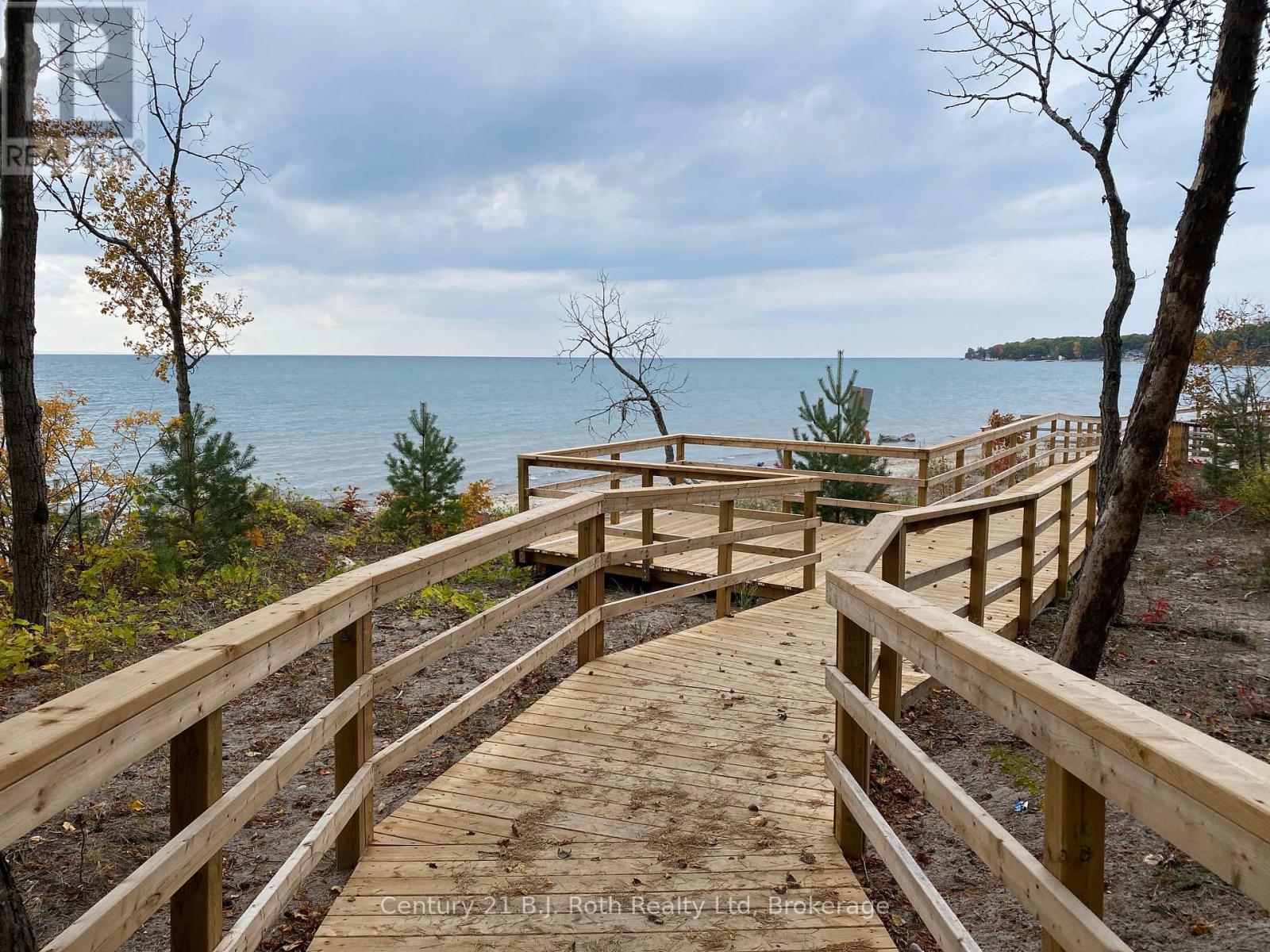 20 Grant Avenue, Tiny, Ontario  L0L 1P1 - Photo 32 - S12293521