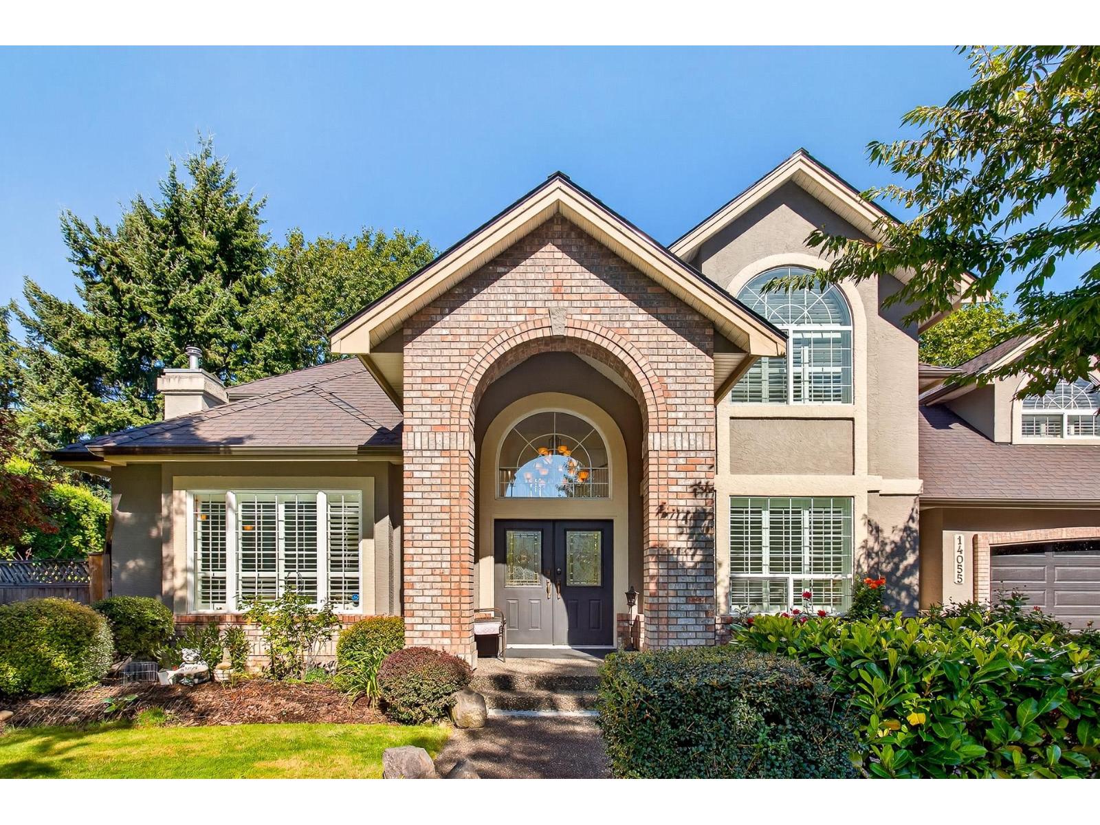 14055 29a Avenue, Surrey, British Columbia  V4P 2J8 - Photo 2 - R3060716