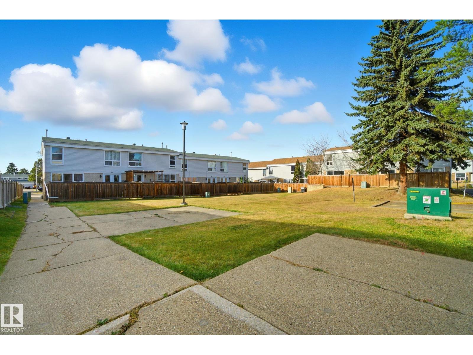 272 Grandin Vg, St. Albert, Alberta  T8N 2R6 - Photo 39 - E4463016