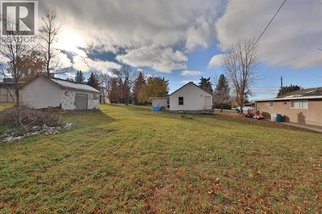 380 3 Street E, Cardston, Alberta  T0K 0K0 - Photo 24 - A2263784