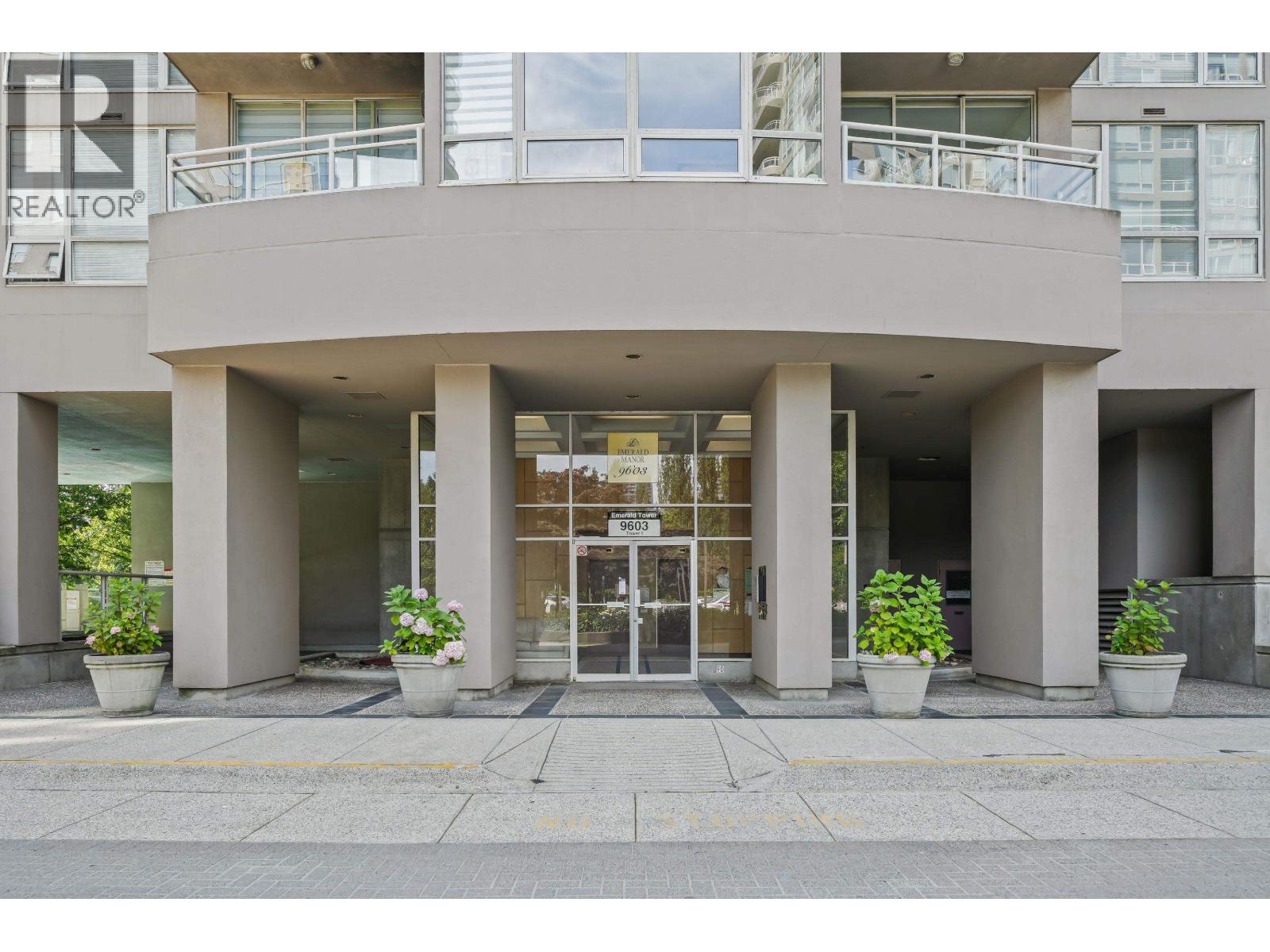 2305 9603 Manchester Drive, Burnaby, British Columbia  V3N 4Y7 - Photo 32 - R3046465