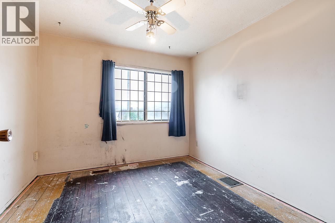 2318 Wall Street, Vancouver, British Columbia  V5L 1B7 - Photo 17 - R3060205