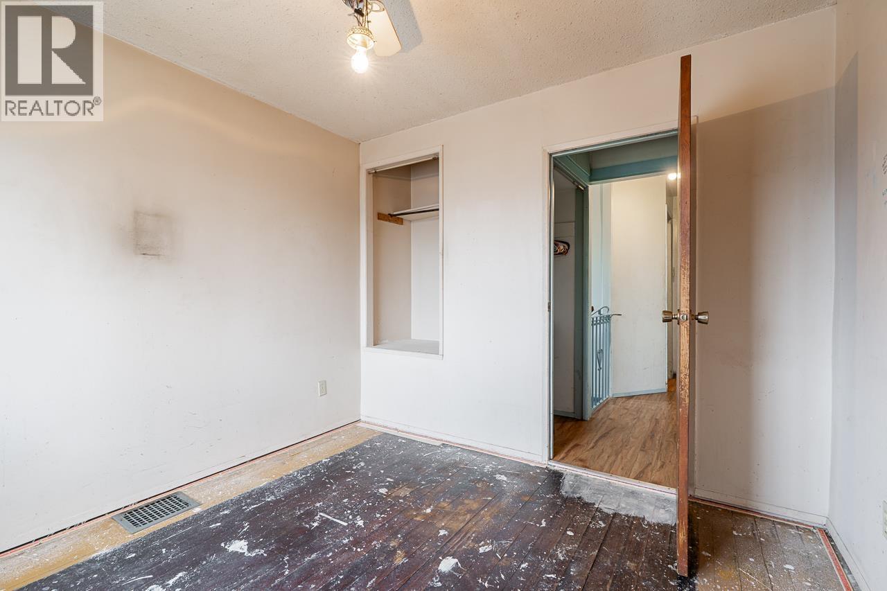 2318 Wall Street, Vancouver, British Columbia  V5L 1B7 - Photo 16 - R3060205