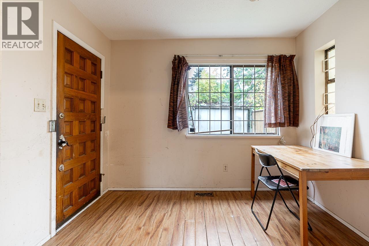 2318 Wall Street, Vancouver, British Columbia  V5L 1B7 - Photo 5 - R3060205