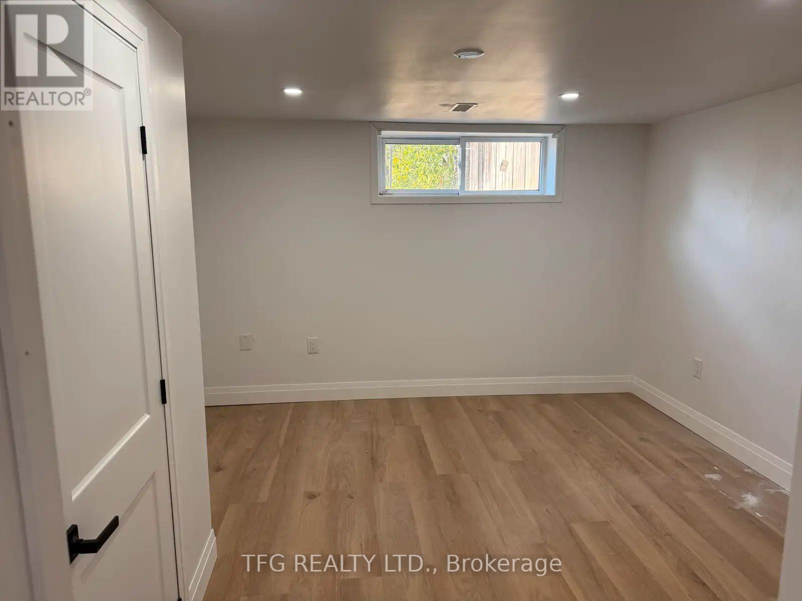 Basement - 906 Hutchison Avenue, Whitby, Ontario  L1N 2A2 - Photo 10 - E12475159