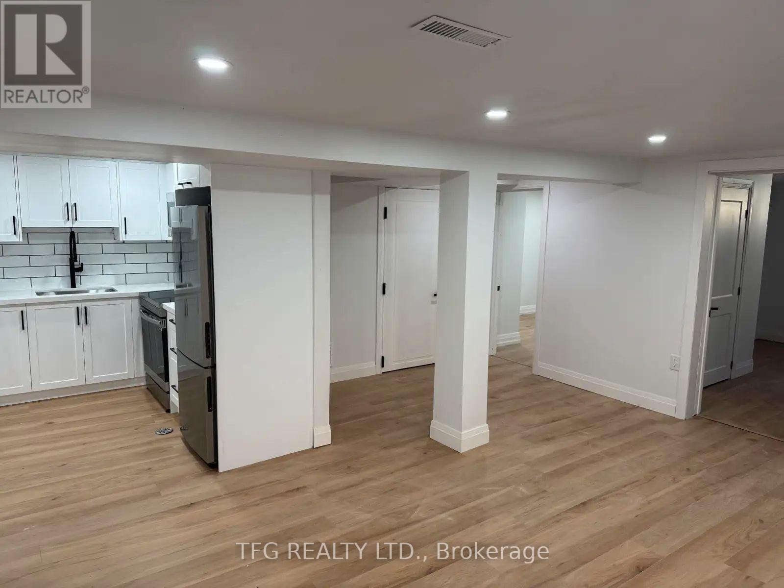 Basement - 906 Hutchison Avenue, Whitby, Ontario  L1N 2A2 - Photo 4 - E12475159