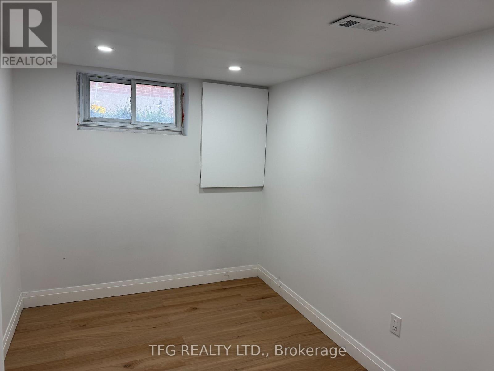 Basement - 906 Hutchison Avenue, Whitby, Ontario  L1N 2A2 - Photo 6 - E12475159