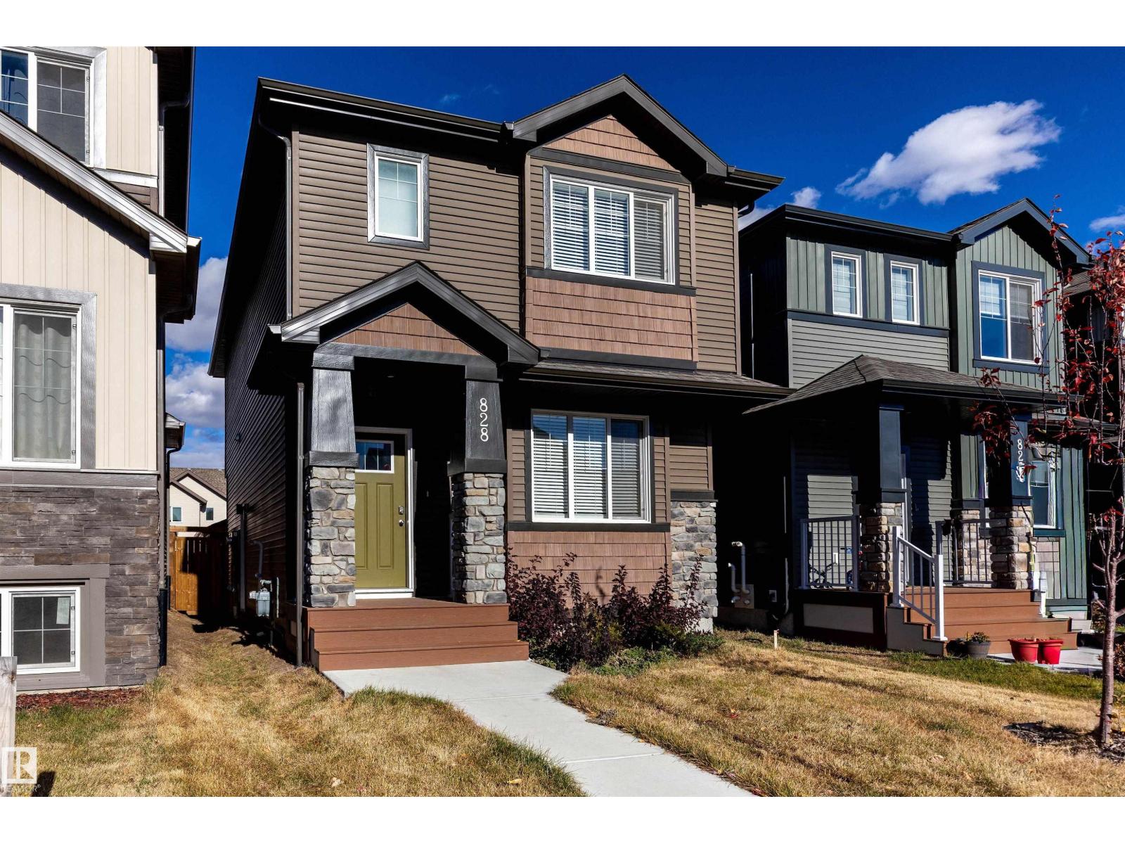 828 NORTHERN HARRIER LN NW, Edmonton, Alberta