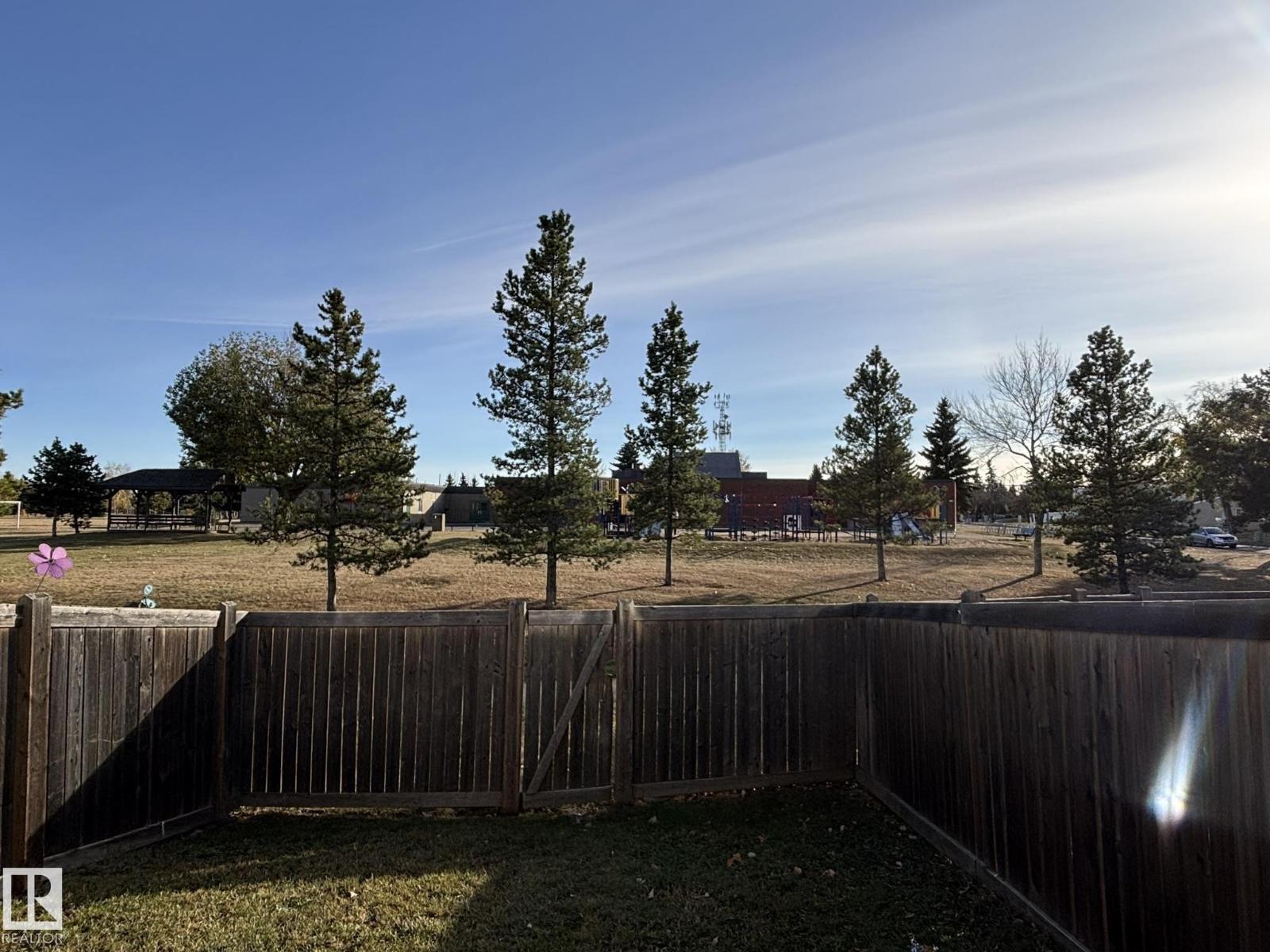 6465 184 St Nw Nw, Edmonton, Alberta  T5S 1R2 - Photo 2 - E4463018