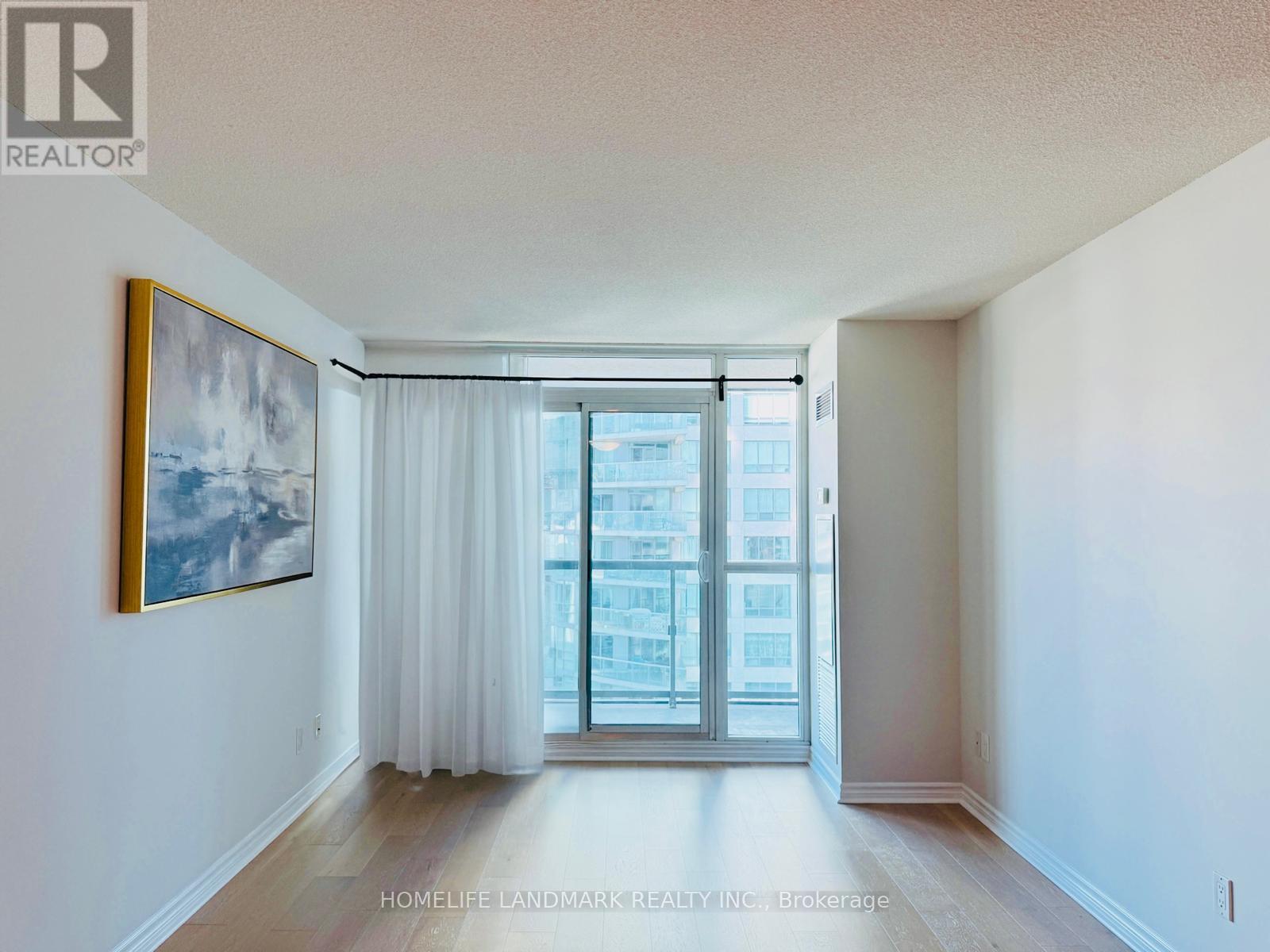 2605 - 19 Grand Trunk Crescent, Toronto, Ontario  M5J 3A3 - Photo 13 - C12475122