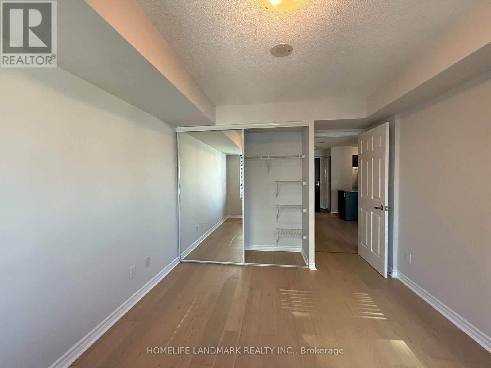 2605 - 19 Grand Trunk Crescent, Toronto, Ontario  M5J 3A3 - Photo 17 - C12475122