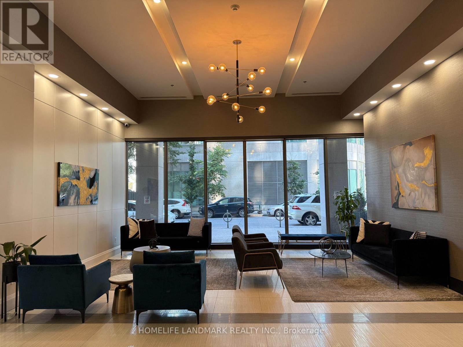 2605 - 19 Grand Trunk Crescent, Toronto, Ontario  M5J 3A3 - Photo 2 - C12475122