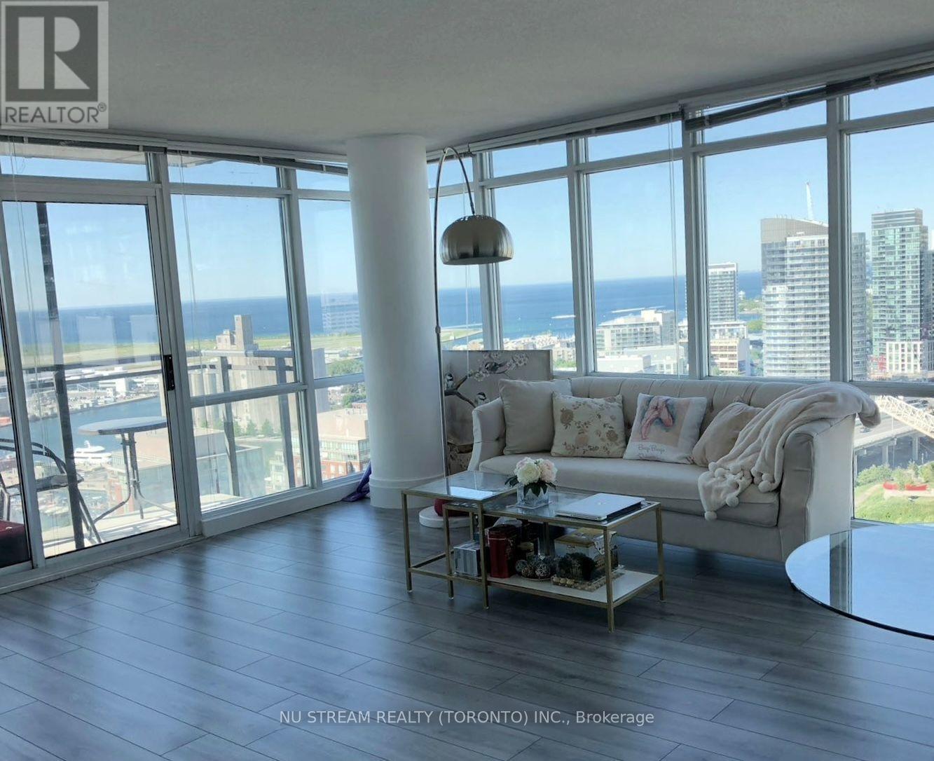 2912 - 15 Fort York Boulevard, Toronto, Ontario  M5V 3Y4 - Photo 10 - C12475128