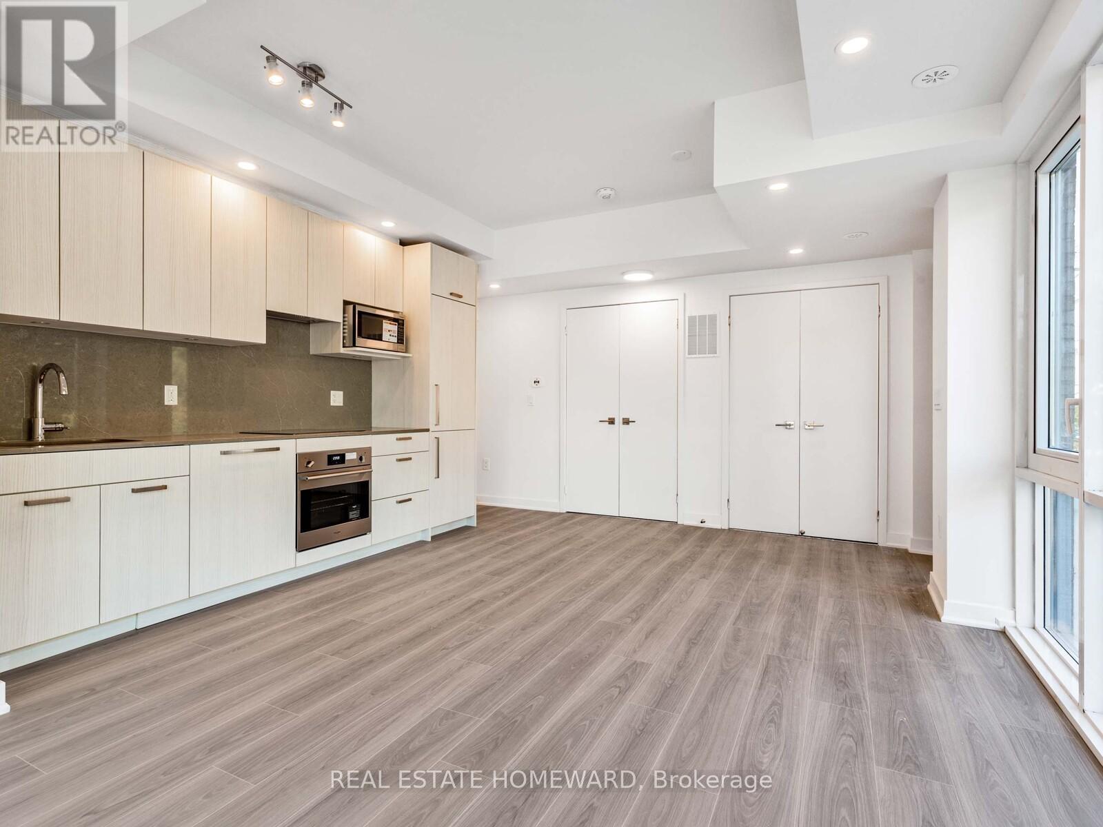26 - 73 Curlew Drive, Toronto (Parkwoods-Donalda), Ontario  M3A 0B1 - Photo 6 - C12475129
