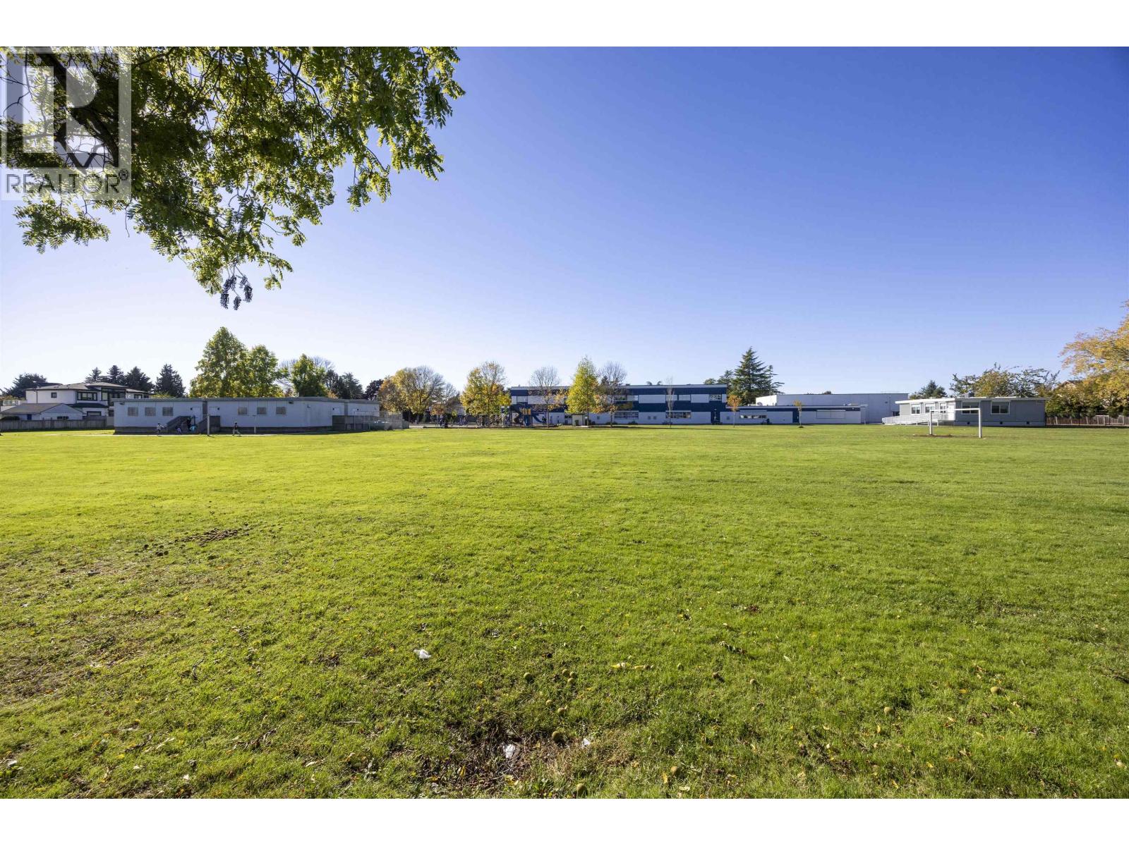 10231 Rosedene Crescent, Richmond, British Columbia  V7A 2P6 - Photo 4 - R3058629