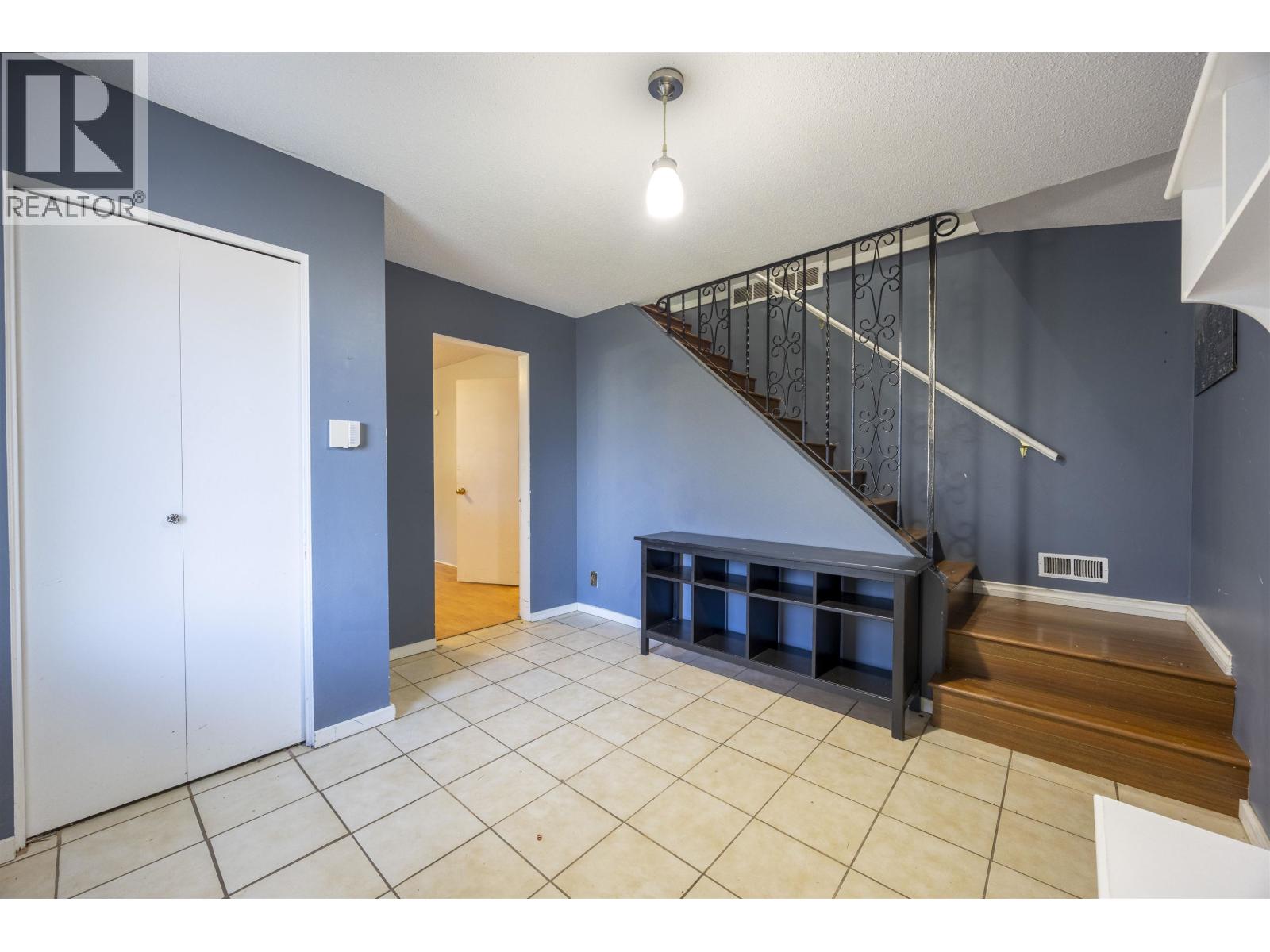 10231 Rosedene Crescent, Richmond, British Columbia  V7A 2P6 - Photo 6 - R3058629