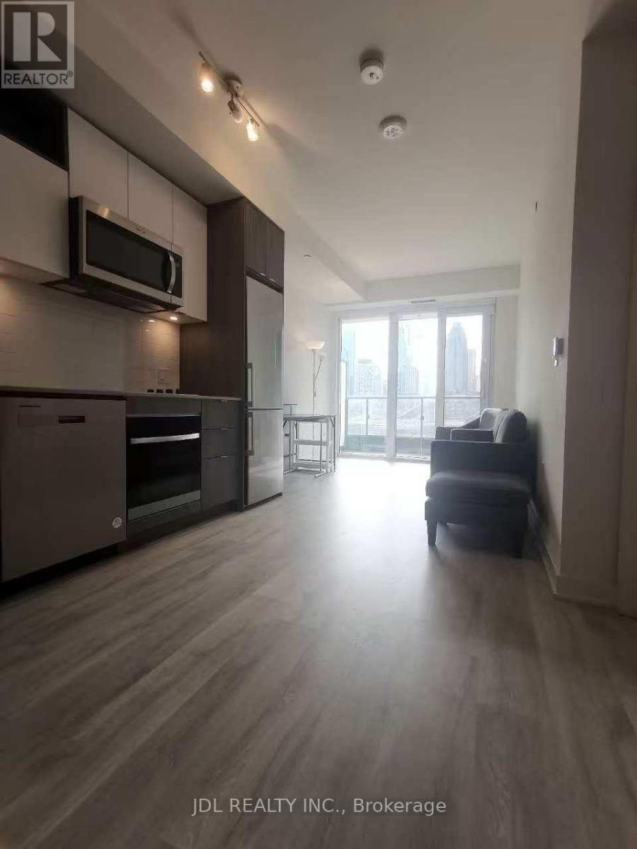 761 - 135 Lower Sherbourne Street E, Toronto, Ontario  M5A 0W8 - Photo 2 - C12475170