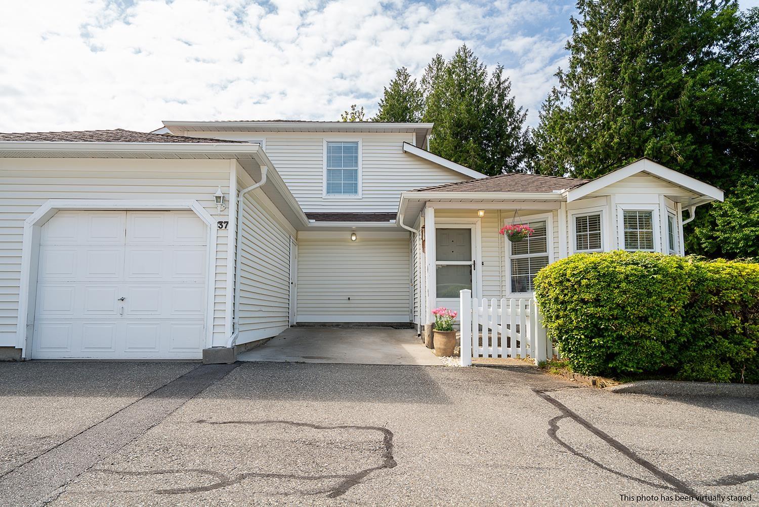 37 6537 138 STREET, Surrey, British Columbia