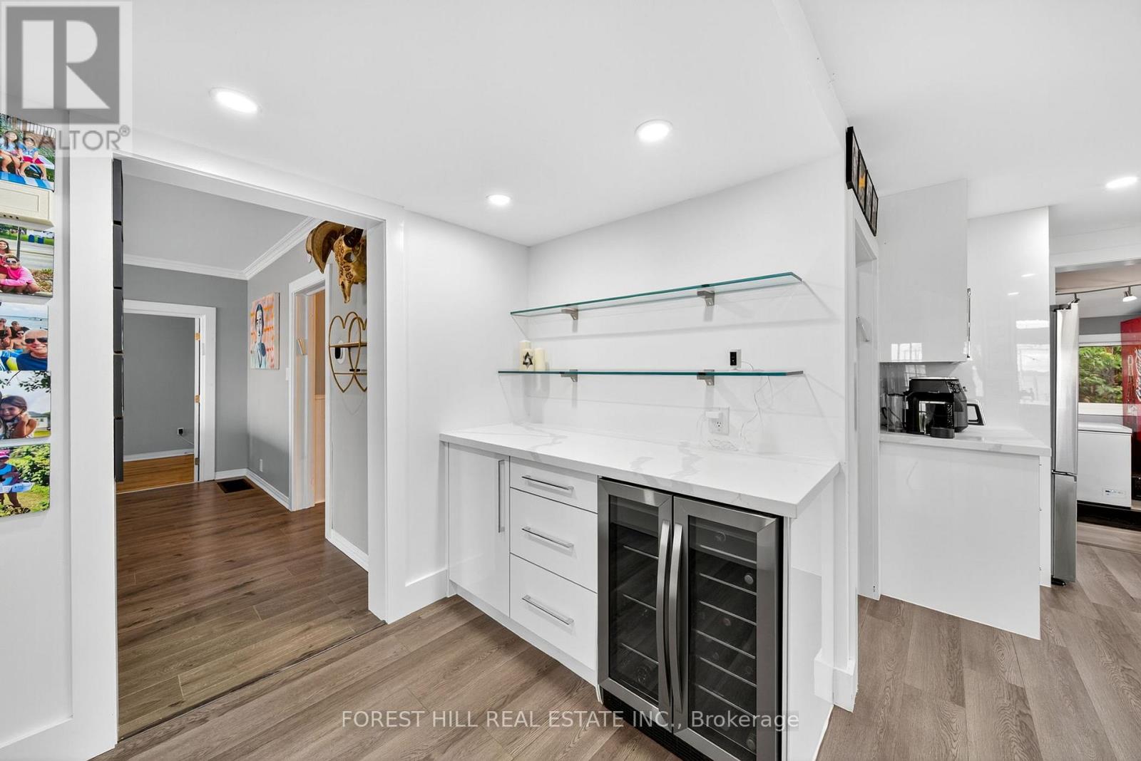 1031 Wisker Avenue, Innisfil, Ontario  L0L 1C0 - Photo 14 - N12475144