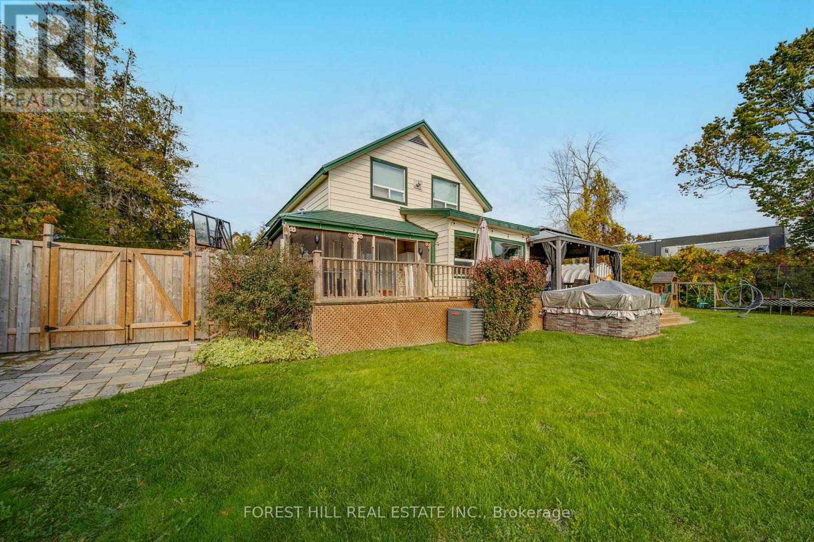 1031 Wisker Avenue, Innisfil, Ontario  L0L 1C0 - Photo 46 - N12475144