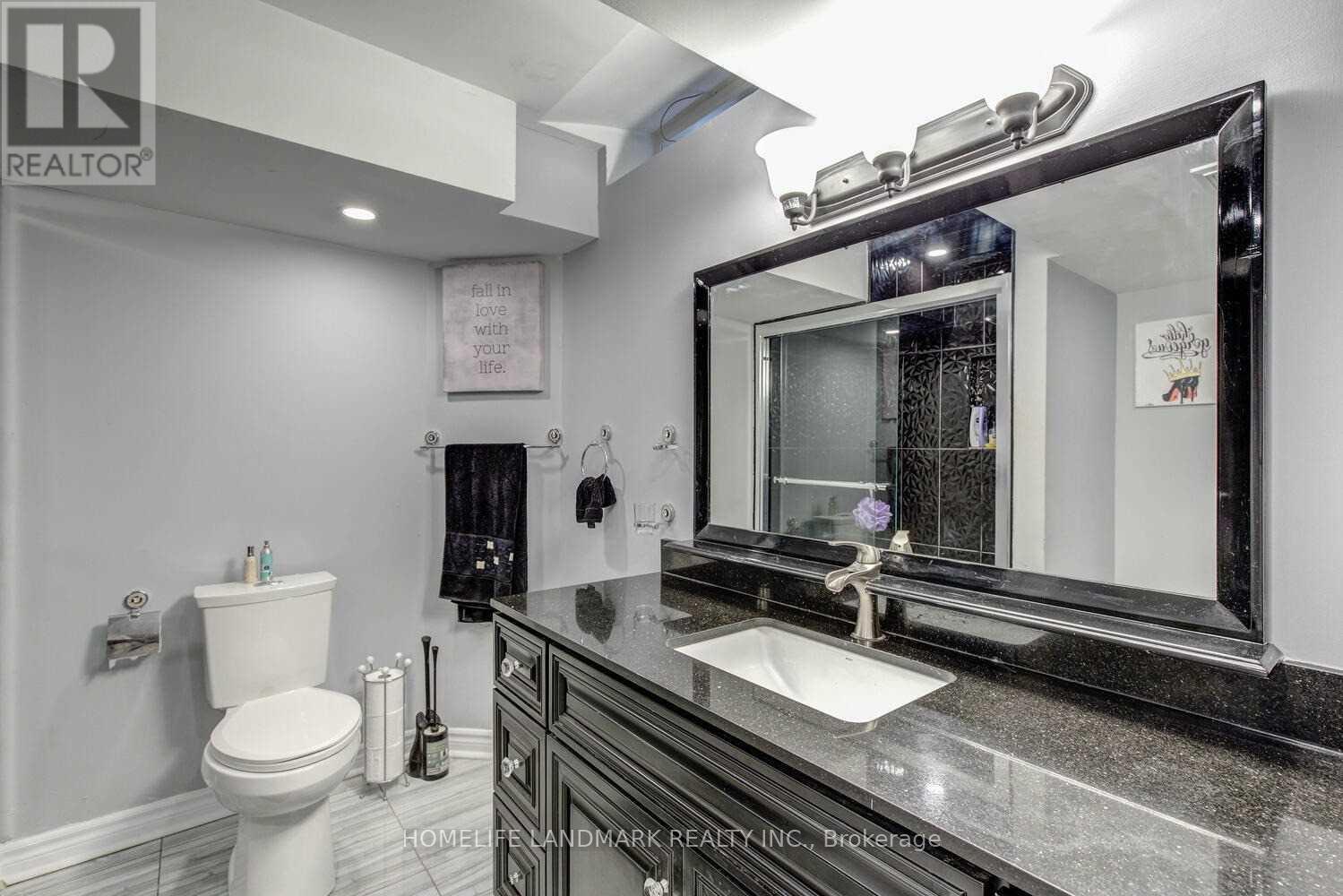 134 Ascalon Drive, Vaughan, Ontario  L6A 0M4 - Photo 5 - N12475146