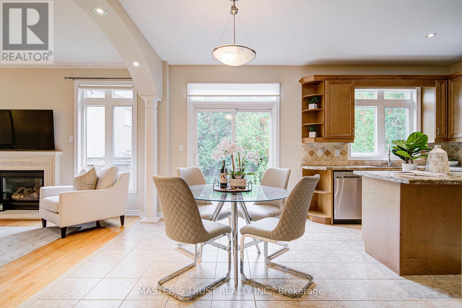38 Jacobi Court, Vaughan (Patterson), Ontario  L4J 9H8 - Photo 16 - N12475175