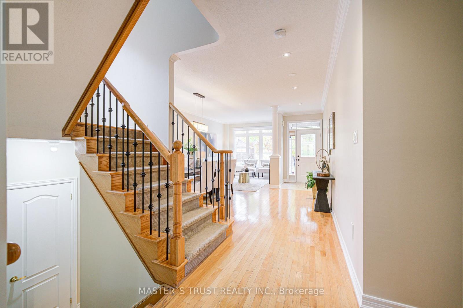 38 Jacobi Court, Vaughan (Patterson), Ontario  L4J 9H8 - Photo 19 - N12475175