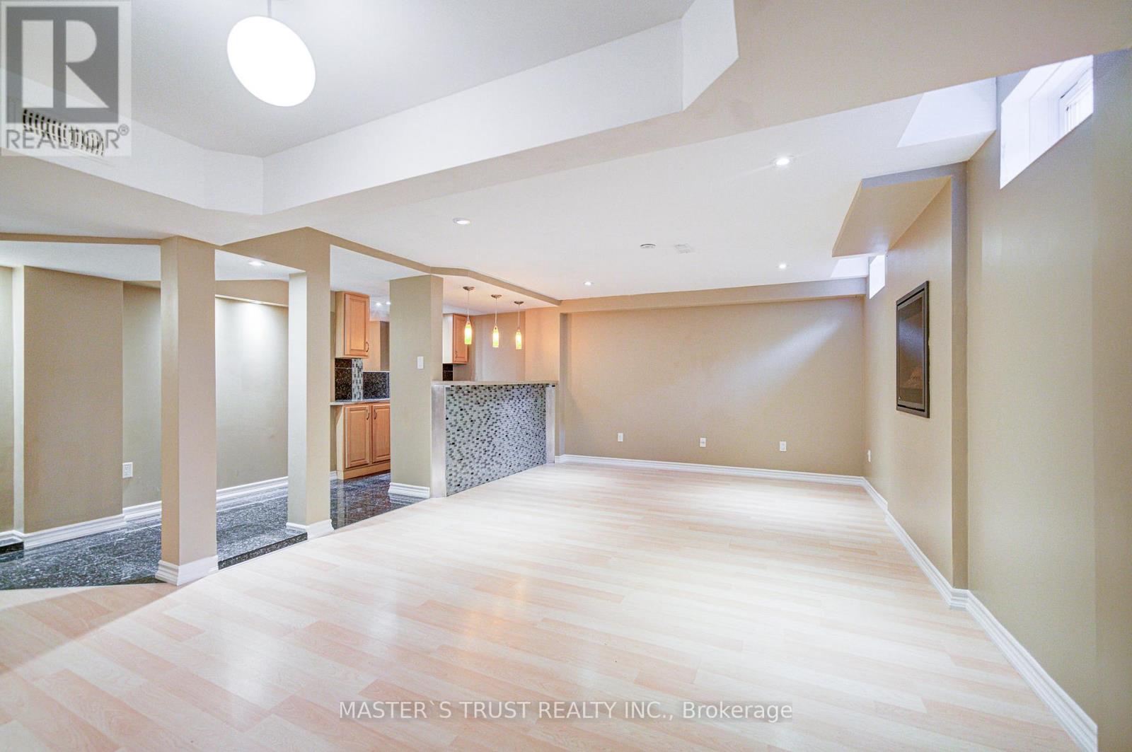 38 Jacobi Court, Vaughan (Patterson), Ontario  L4J 9H8 - Photo 32 - N12475175
