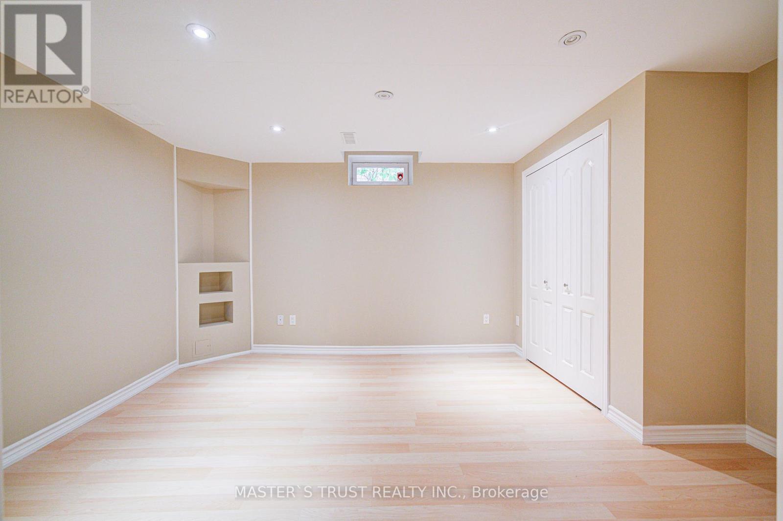 38 Jacobi Court, Vaughan (Patterson), Ontario  L4J 9H8 - Photo 35 - N12475175