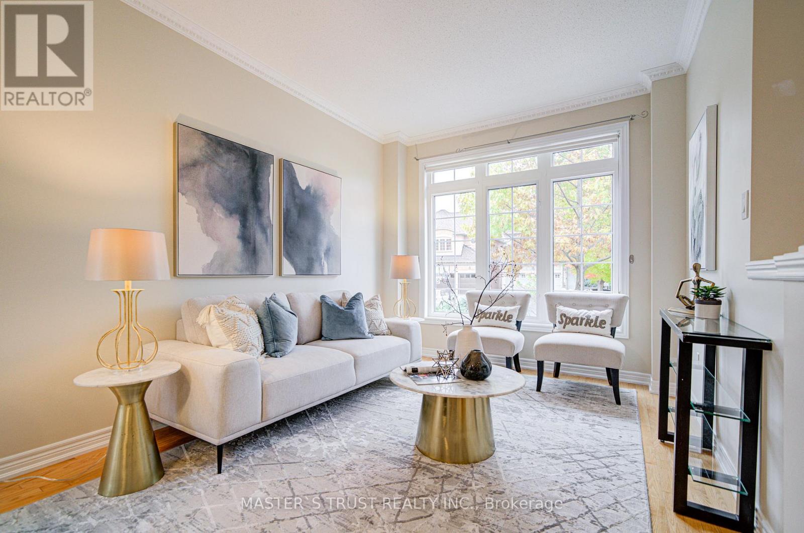 38 Jacobi Court, Vaughan (Patterson), Ontario  L4J 9H8 - Photo 7 - N12475175