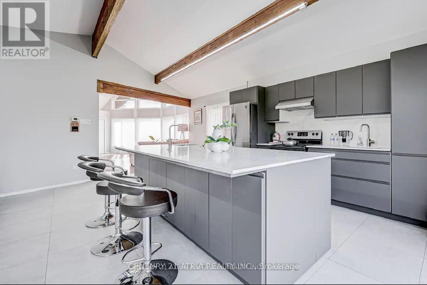 5268 Bethesda Side Road, Whitchurch-Stouffville, Ontario  L4A 3A2 - Photo 14 - N12475188