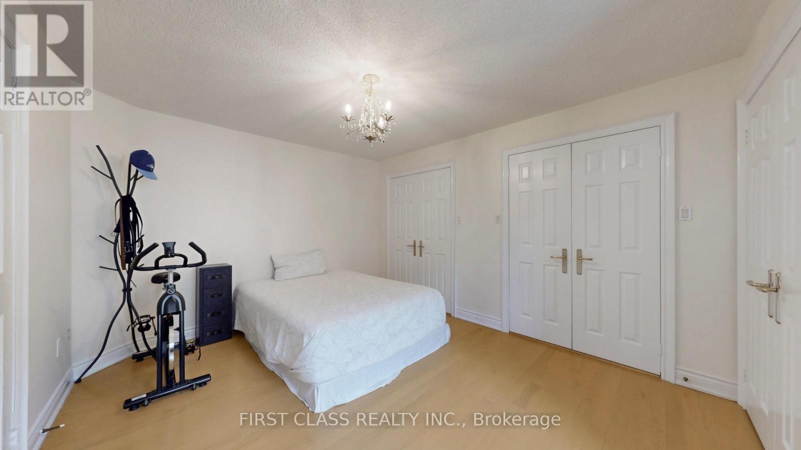 116 Kinloch Crescent, Vaughan (Maple), Ontario  L6A 2E9 - Photo 25 - N12475190