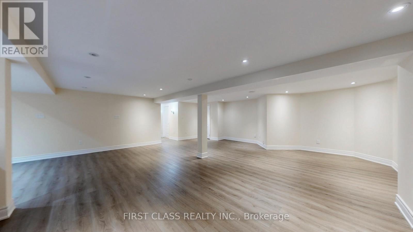 116 Kinloch Crescent, Vaughan (Maple), Ontario  L6A 2E9 - Photo 30 - N12475190