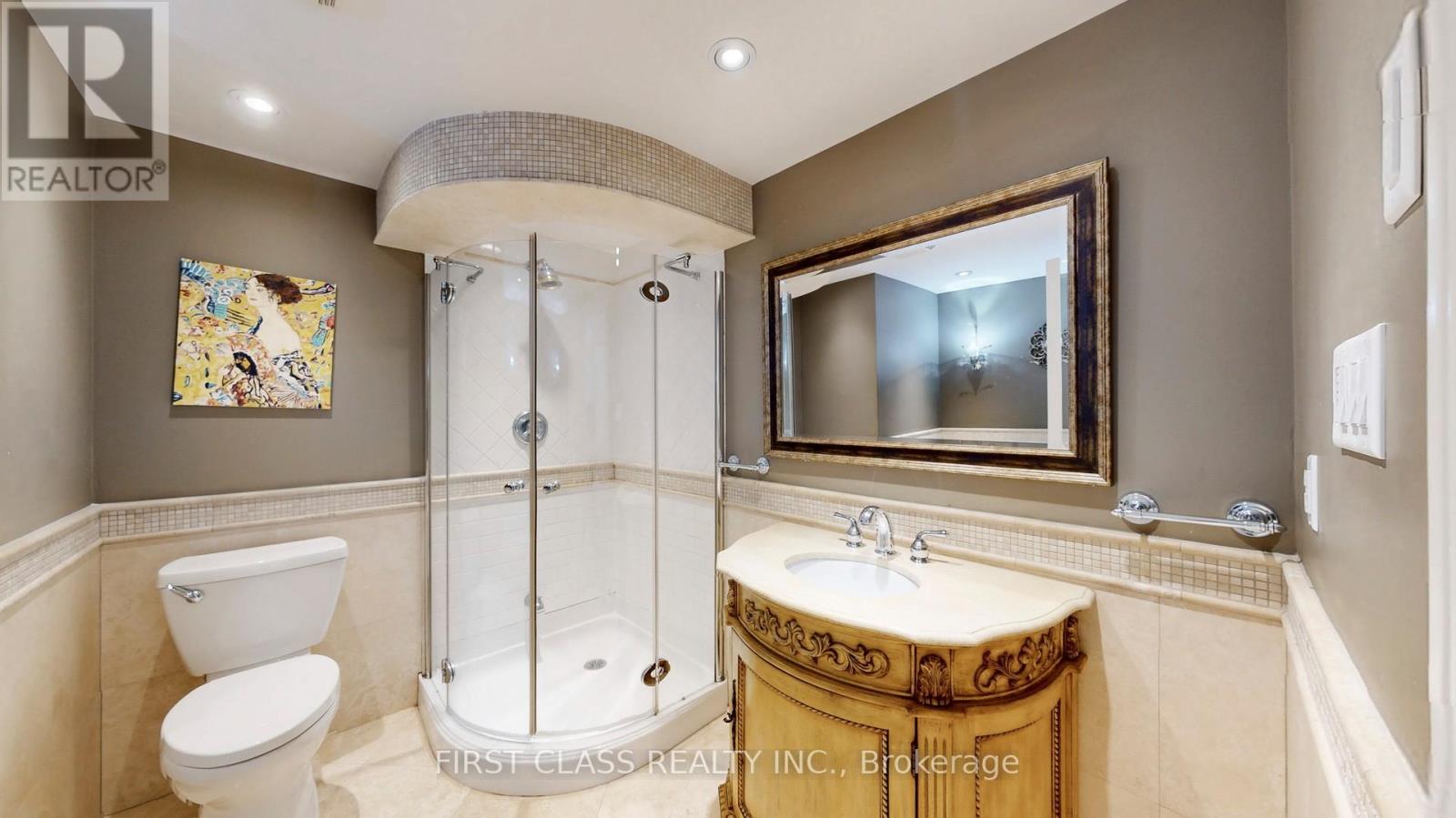 116 Kinloch Crescent, Vaughan (Maple), Ontario  L6A 2E9 - Photo 35 - N12475190